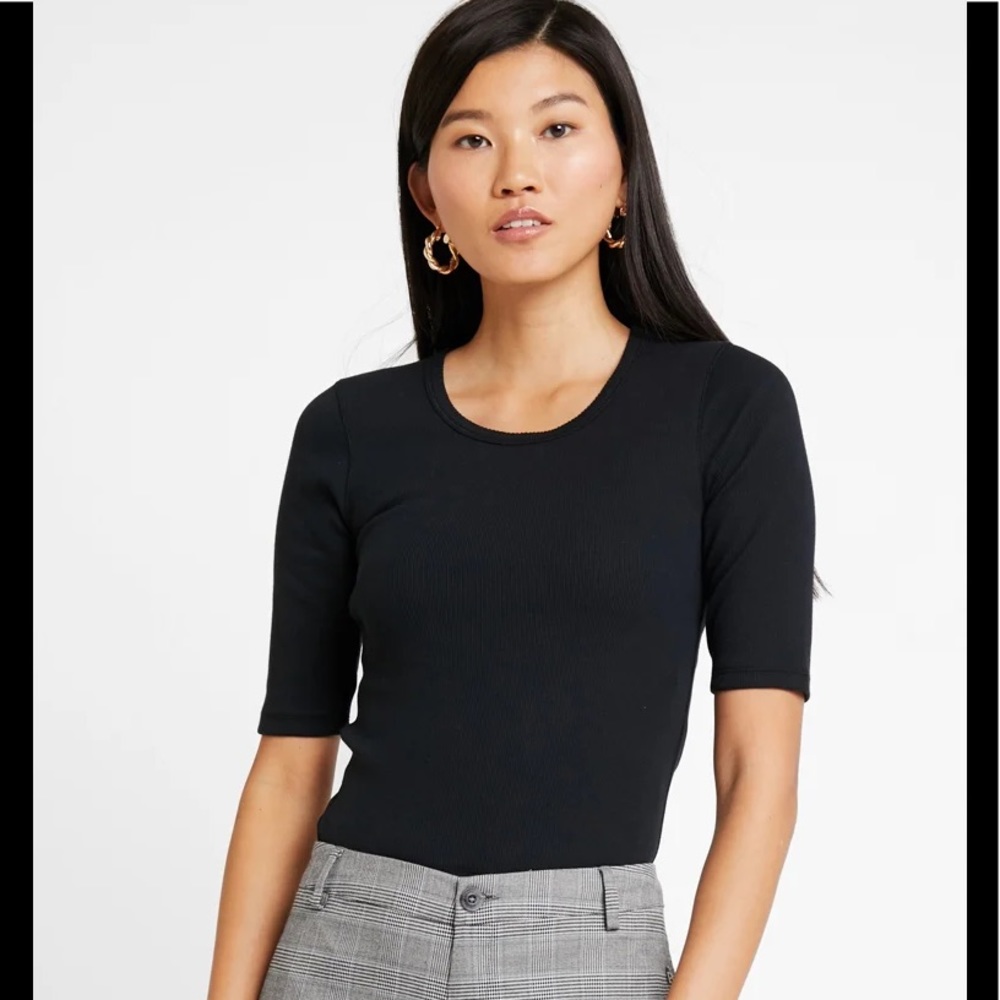 Black Abercrombie and Fitch Ribbed Half-Sleeve Top